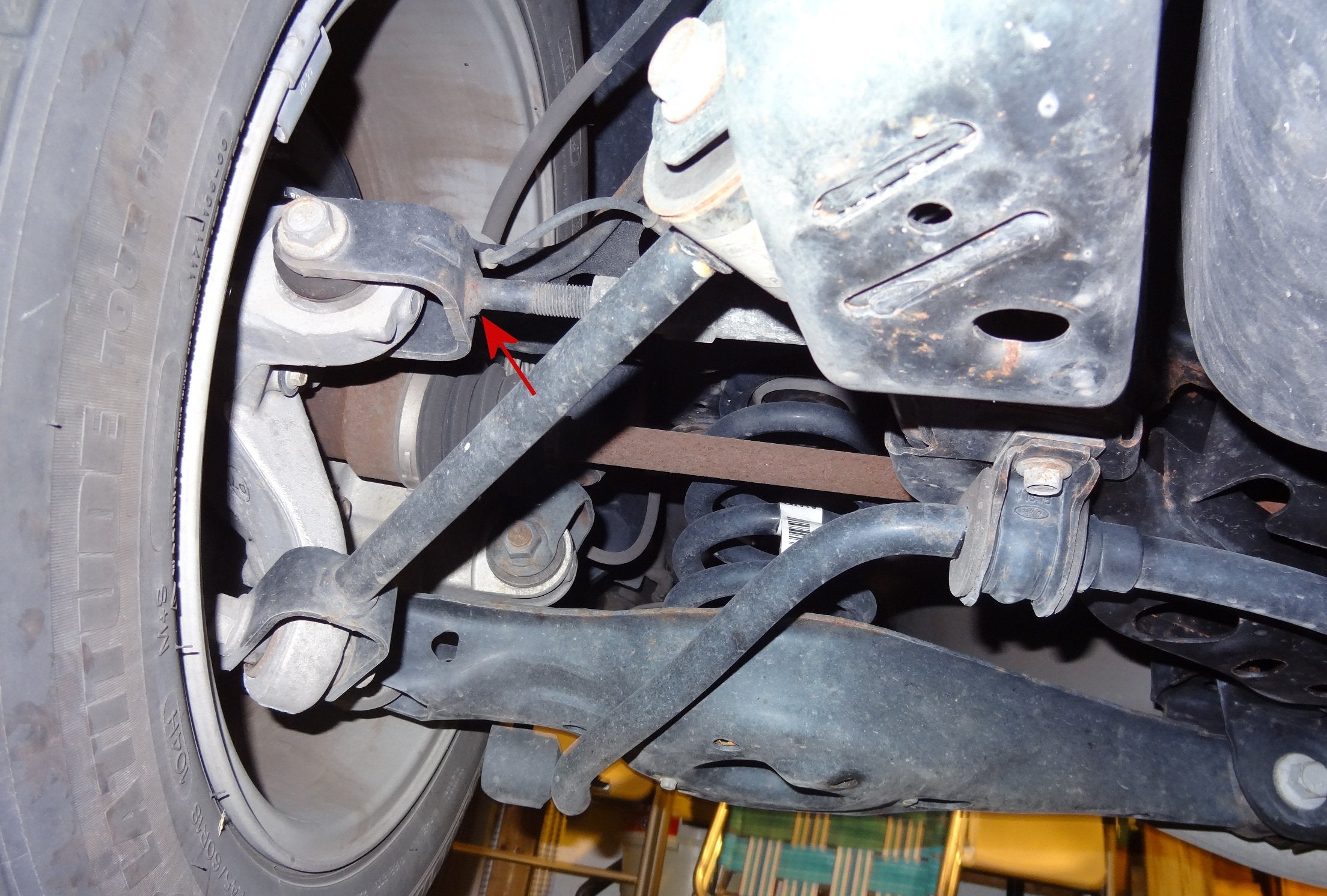 Rear Toe Link Symptoms, Diagnosis and Replacement Guide