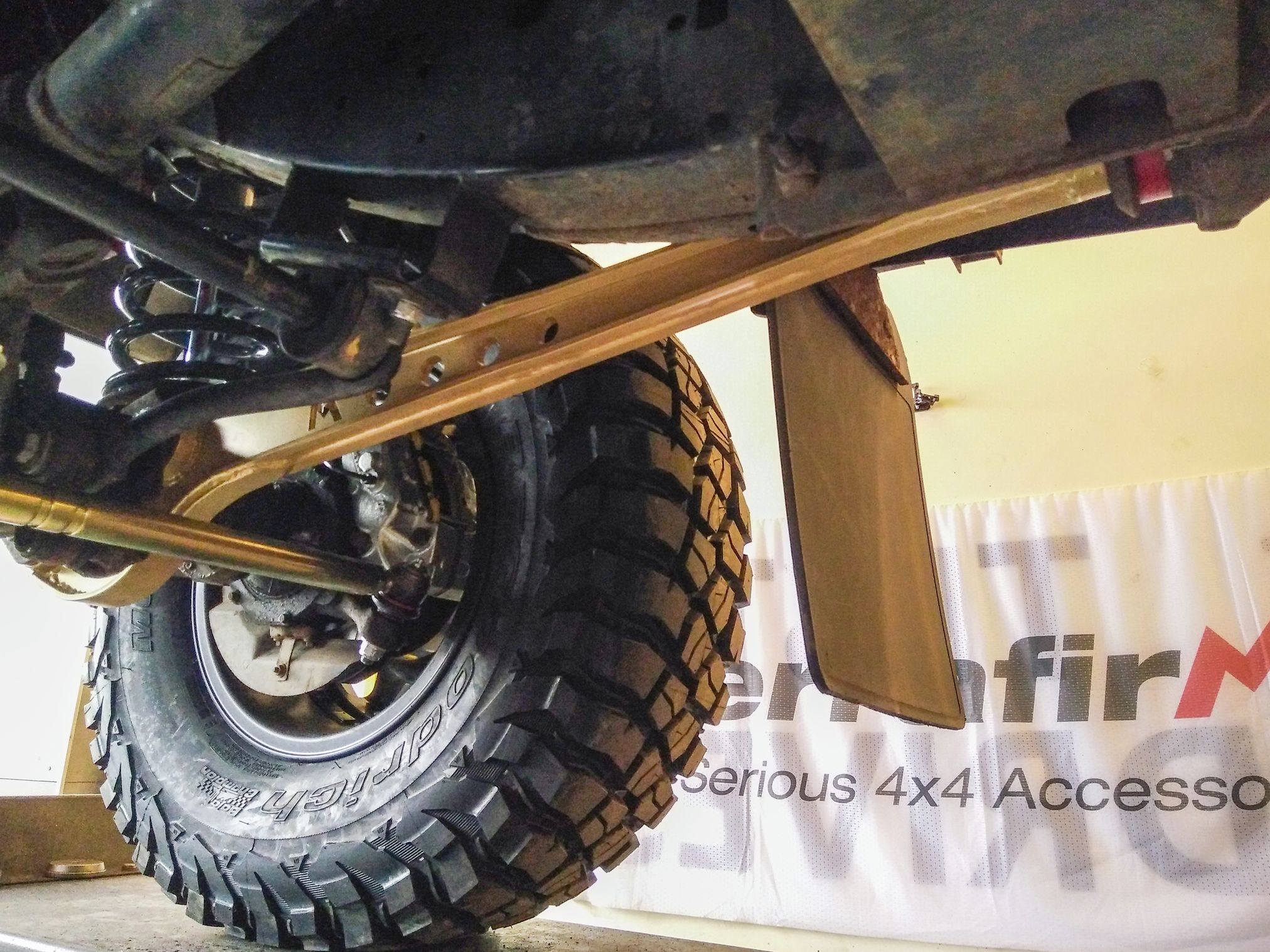 Radius Arm Function, Symptoms and Replacement Guide